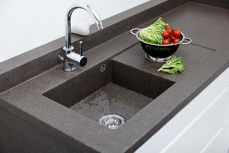 betongdesign-morkgra-betong